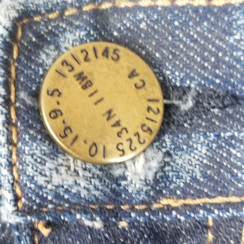 Current/Elliott Distressed Jeans - Picture 5 of 7